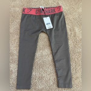 NWT Gymshark Cropped Leggings size XS